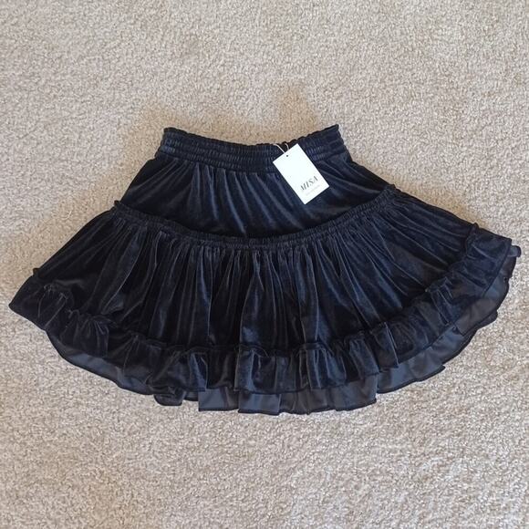 MISA Los Angeles Luiza Tiered Velvet Mini Skirt Jet Black Size XS NWT - Picture 9 of 15
